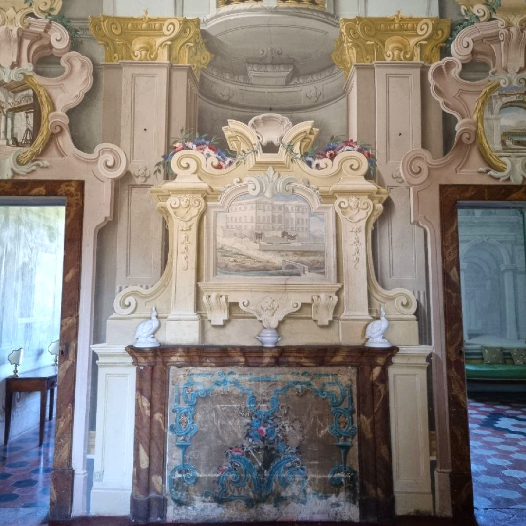 Due giornate di apertura straordinaria e visite guidate in palazzi privati, dimore storiche ed edifici religiosi riccamente affrescati e ammobiliati durante il Secolo d’oro dell’arte pontremolese.